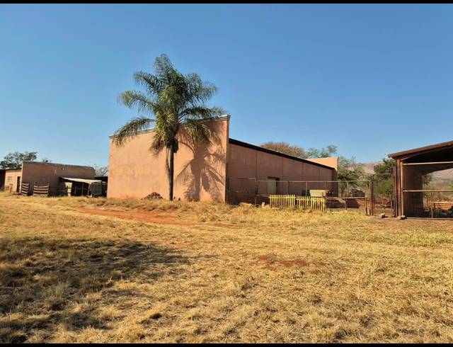 FARM FOR SALE IN DE WILDT
